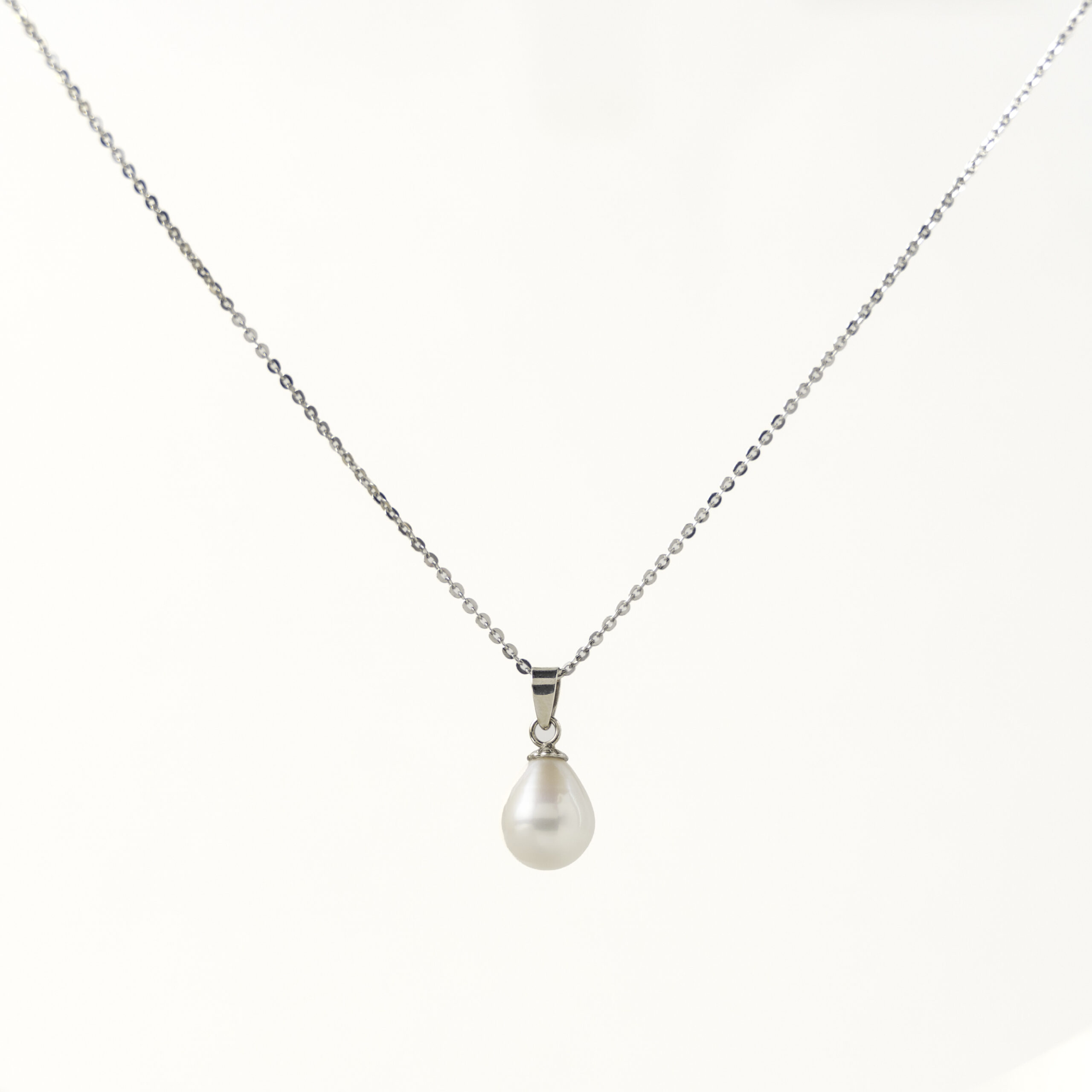 Natural Freshwater Pearl